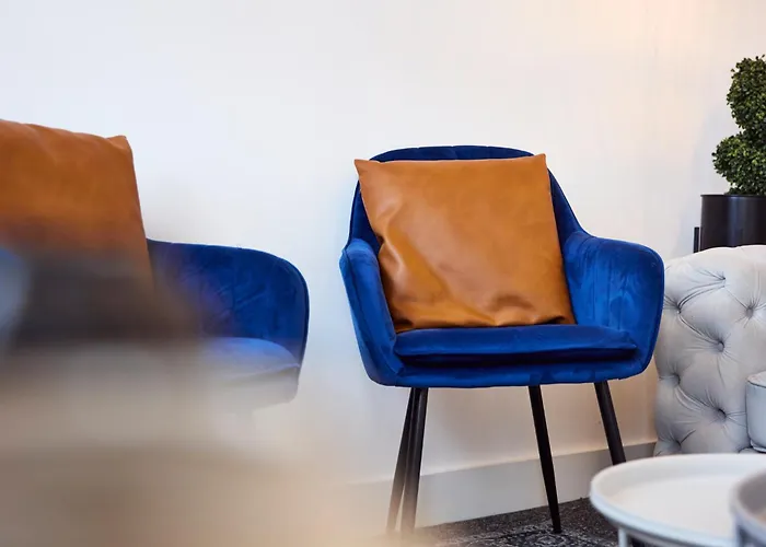 Contractor Accommodation, 6br House With Parking * 利兹