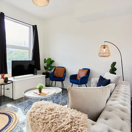 Vakantiehuis 6br House Contractors Coporate Insurance Monthly